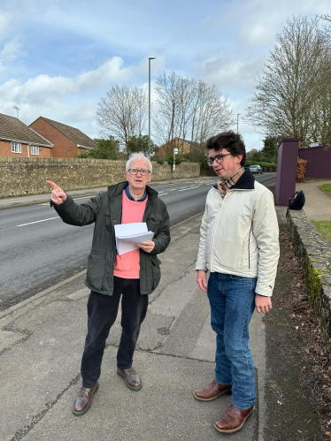 Alex Fiuza nd Cllr Richard Mills on Epsom Road